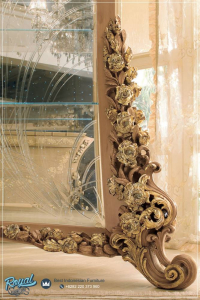 Detai Kaki Lemari Hias Mewah Luxury Furniture France Model Terbaru